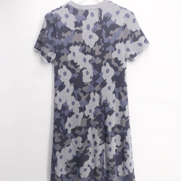 John-Jenn Flower Cammo Sweater Dress s/p - Picture 3 of 7